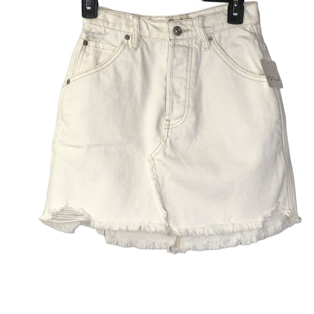 ❗️𝗣𝗥𝗜𝗖𝗘 𝗗𝗥𝗢𝗣❗️ FREE PEOPLE we the free white denim distressed skirt [31]